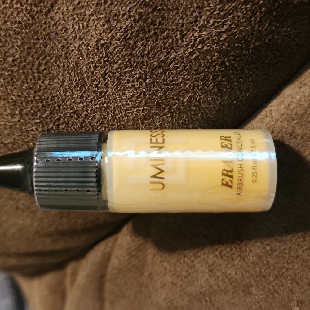 𝅺luminess Eraser Airbrush Concealer 0.25 fl oz l NEW SEALED